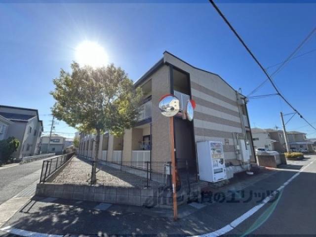 レオパレスケルン外観写真1