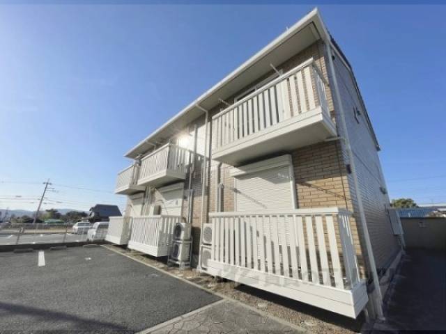 メゾンヴェールイースト外観写真1