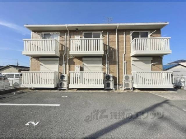 メゾンヴェールイースト外観写真3