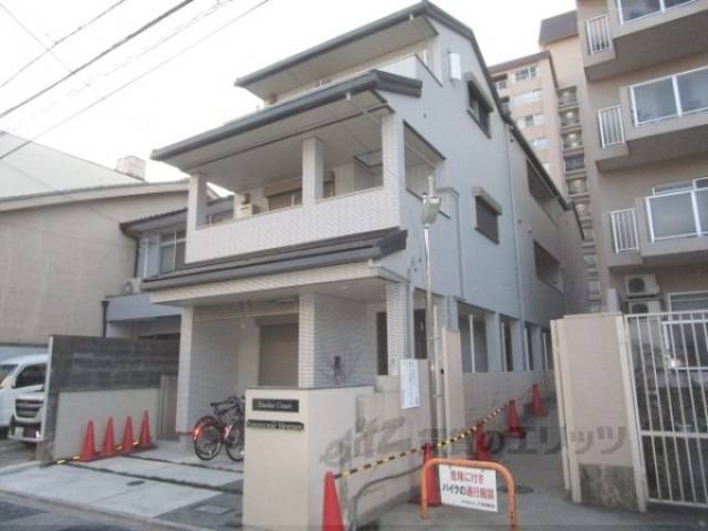 Ｄａｎｋｅ　Ｃｏｕｒｔ外観写真1