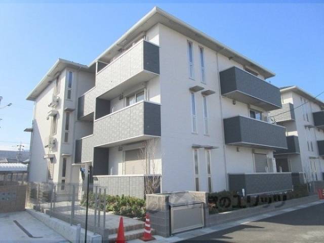 マロード亀岡駅北外観写真1