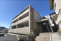 エスポワール三郷外観写真