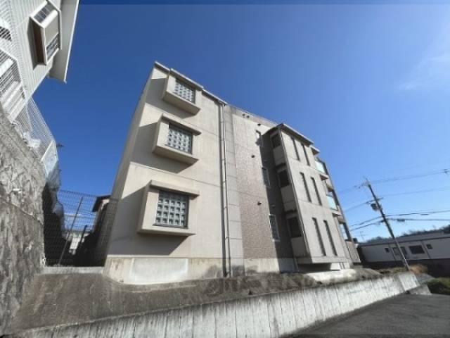 エスポワール三郷外観写真3