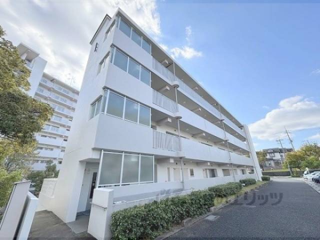 香里ヶ丘さくらぎ街団地１号棟外観写真3