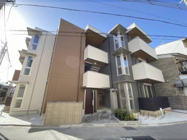 アイリス伏見外観写真2