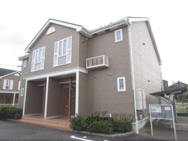 グランラシーヌ３外観写真3