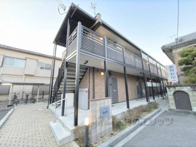 レオネクスト清都２外観写真1