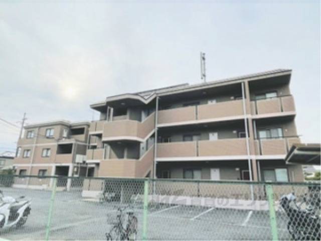 フェリース樟葉外観写真2