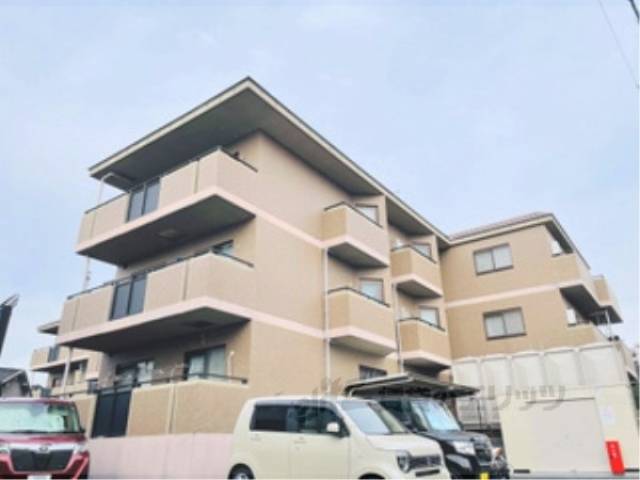 フェリース樟葉外観写真3