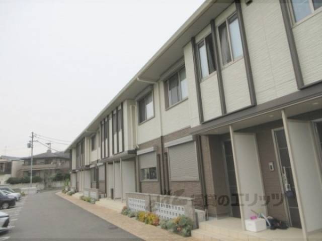 シャーメゾン龍田外観写真3