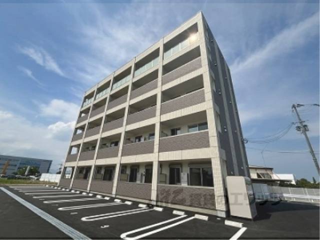 Ｇｒａｎｄ　Ｒａｆｆｉｎｅ外観写真2