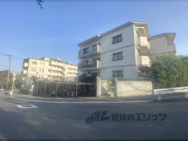 ライオンズマンション生駒俵口弐番館外観写真3