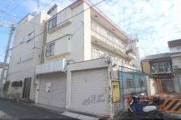 西院上今田町店舗付き住宅外観写真