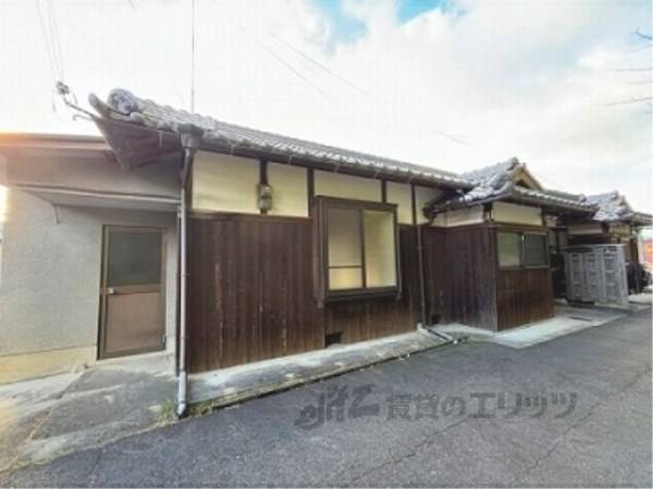 151812の外観写真