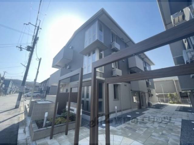 ベネイースト外観写真3