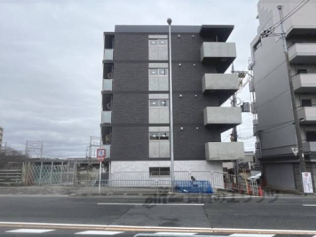 パウゼ伏見ＳTA.外観写真2