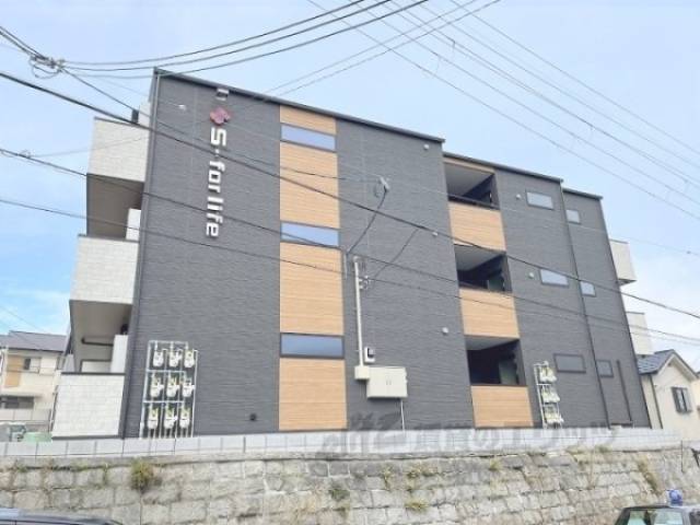 イリスコート香里園２外観写真1