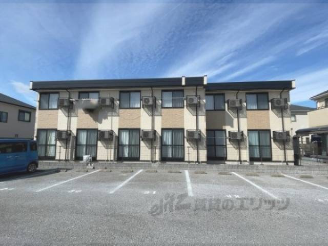 レオパレスＴＫすずめ外観写真3