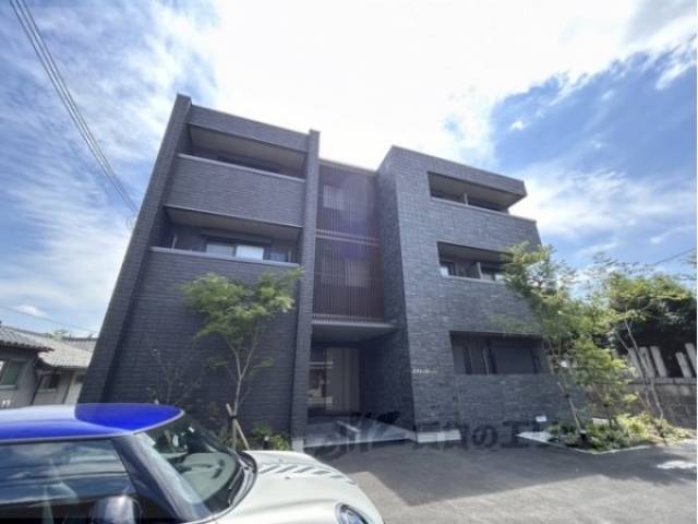 クオレール外観写真1