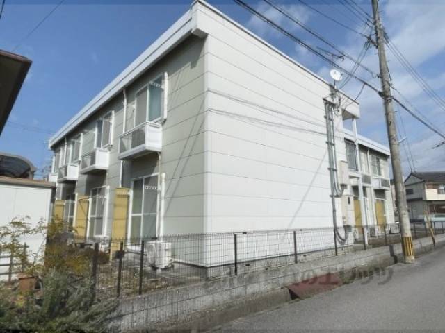 レオパレス佐和山外観写真3