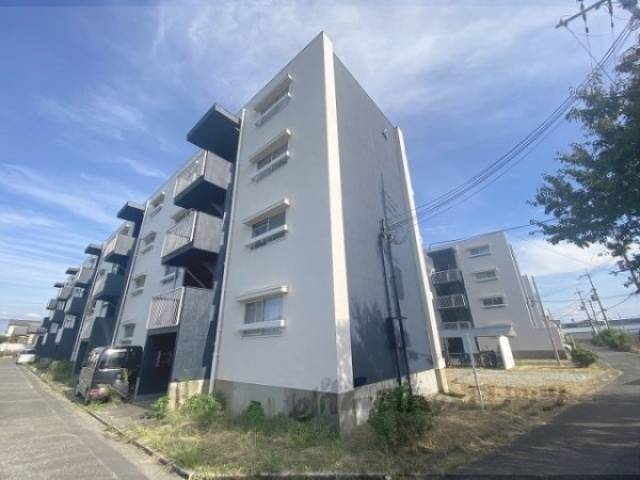 ビレッジハウス曽大根４号棟外観写真2