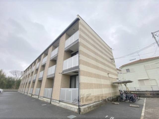 レオパレスＬａ　Ｖｉｓｔａ２外観写真1