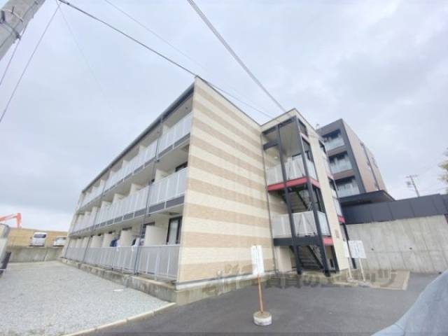 レオパレスサンコート学園前Ｂ外観写真1