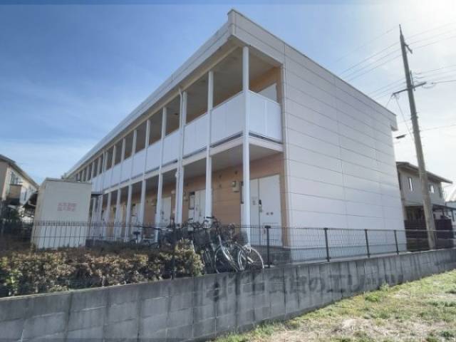 レオパレスメルシー外観写真2