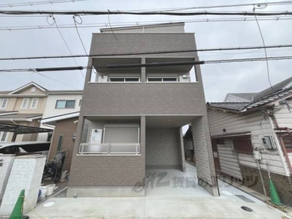 152721の外観写真