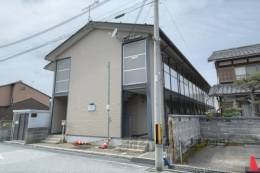 レオパレス城町外観写真