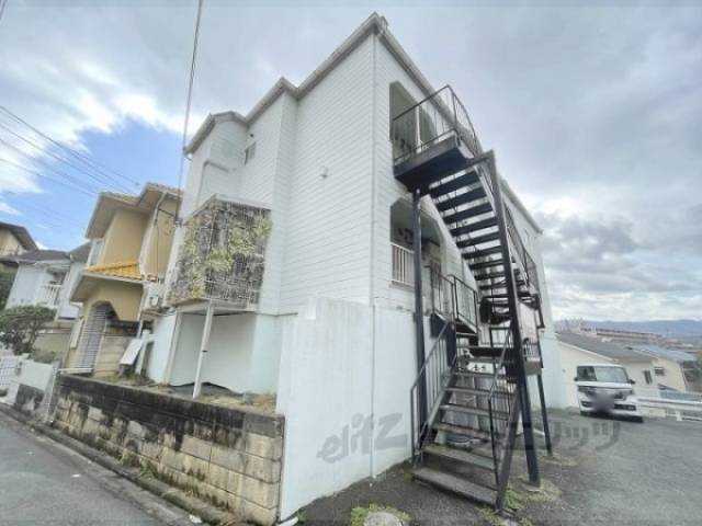 エムズ富雄外観写真1