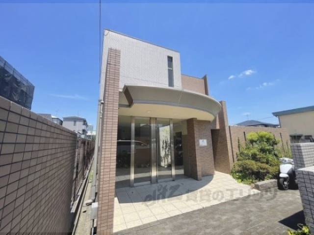 ロイヤルコート香里園外観写真1