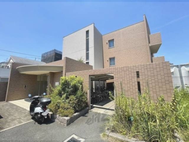 ロイヤルコート香里園外観写真2