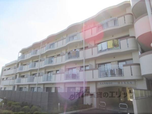 153054の外観写真