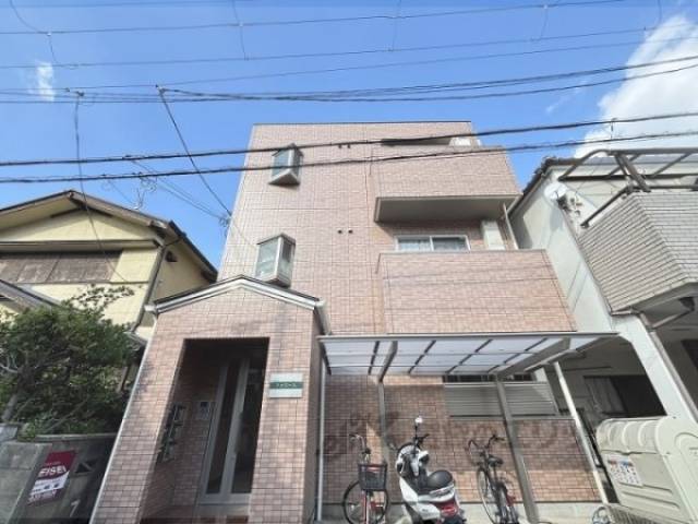 ファミーユ外観写真2
