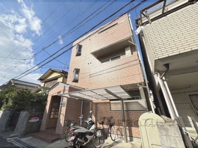 ファミーユ外観写真3