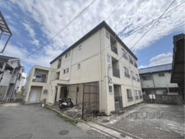 新和マンション外観写真2