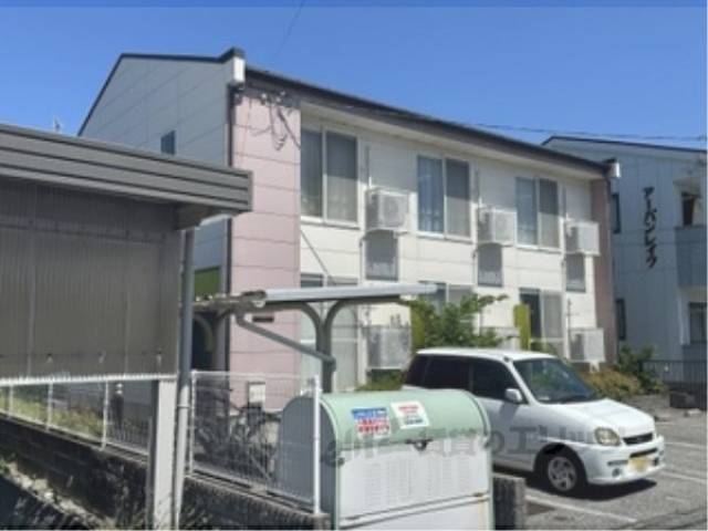 レオパレス後三条外観写真1