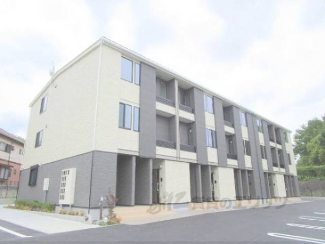 ブライトピアニー外観写真1