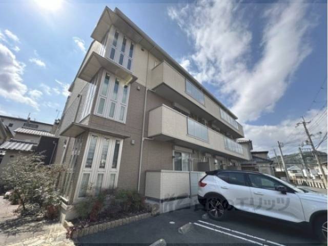 グランシャリオ神宮前外観写真1