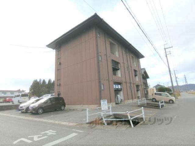 パラシア外観写真1