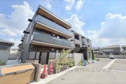 Ｅｍｏｕｖｏｉｒ外観写真