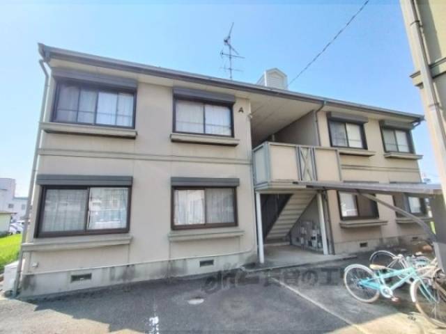 ラポールＡ・Ｂ外観写真1