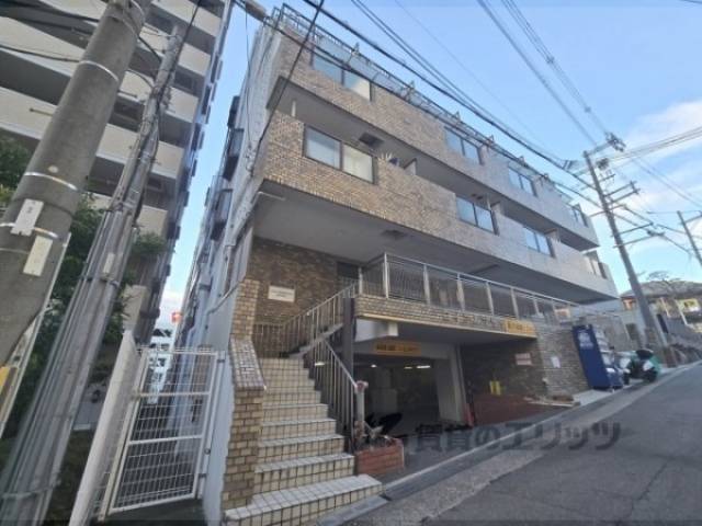 香里ロイヤルプラザ外観写真1