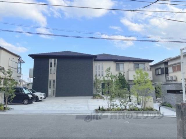 シャーメゾン　リラフォート外観写真1