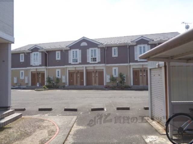 アーバン縄手C外観写真2