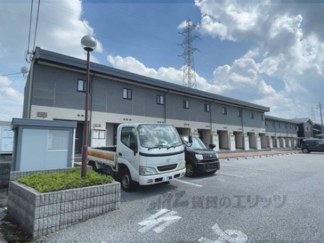 レオパレス彦根外観写真1