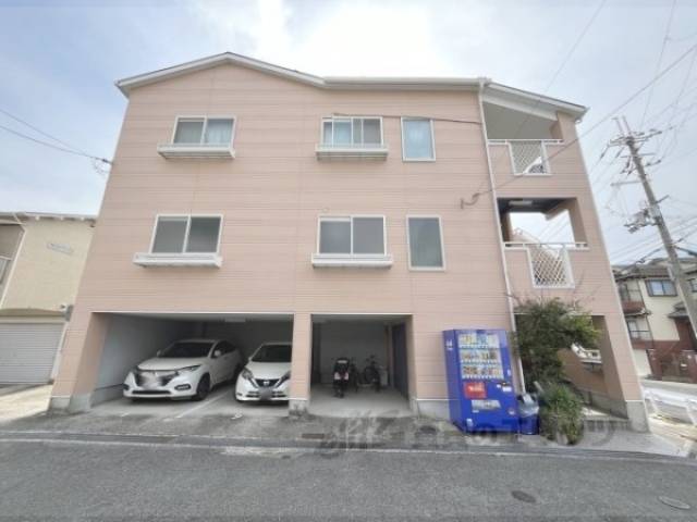 シャルマン外観写真2