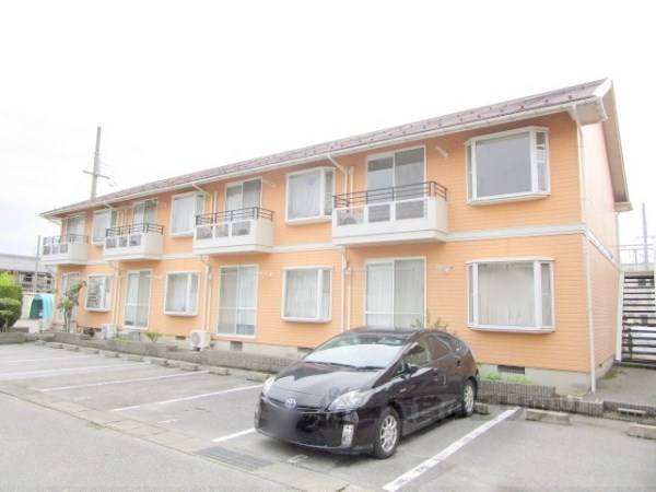 154154の外観写真