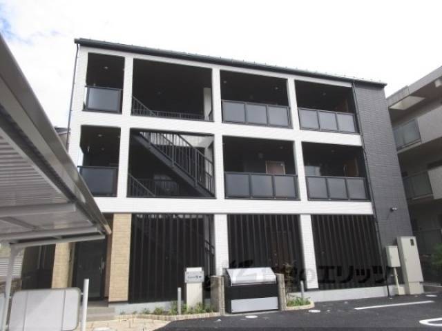 ラクーン堅田外観写真1